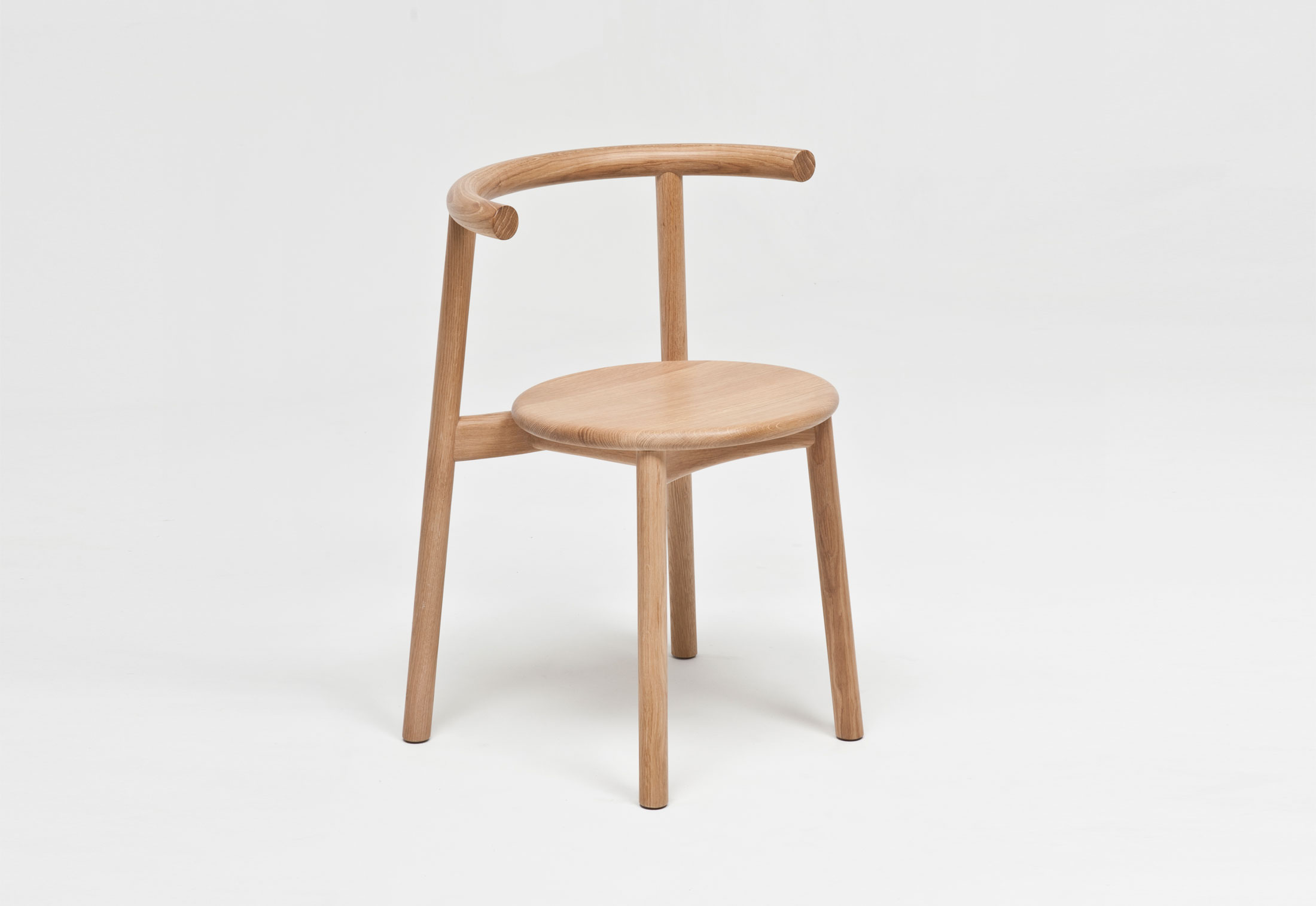 开云（中国） - 坐具|餐椅|办公家具|设计师家具|索洛椅